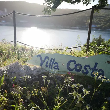 Costa *